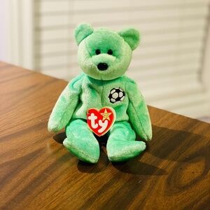 Ty Beanie Baby Kicks Bear - Never Played With